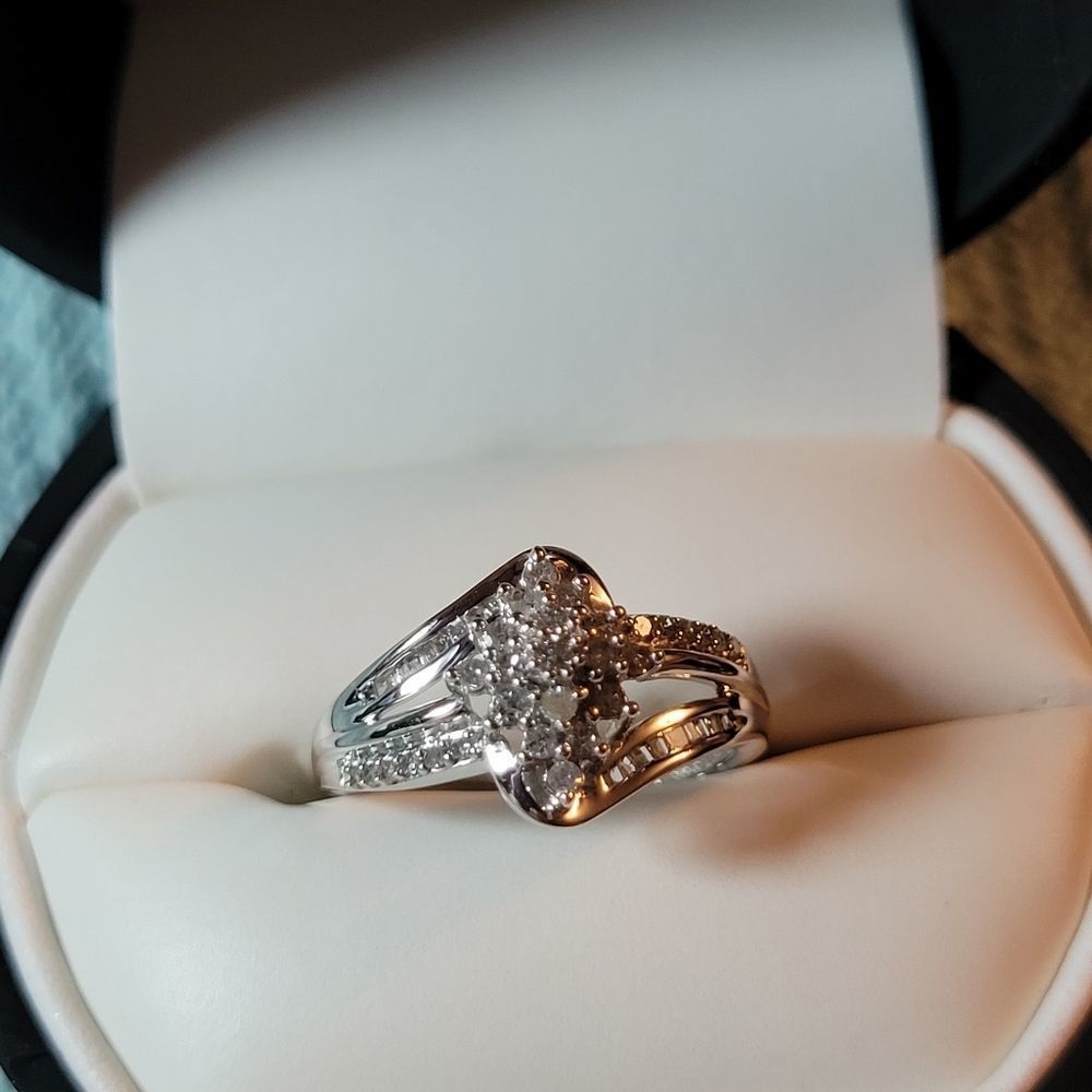 New 10k solid white gold cluster diamond ring!